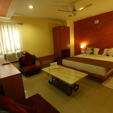 Hotel Paradise Indore Eksteriør billede